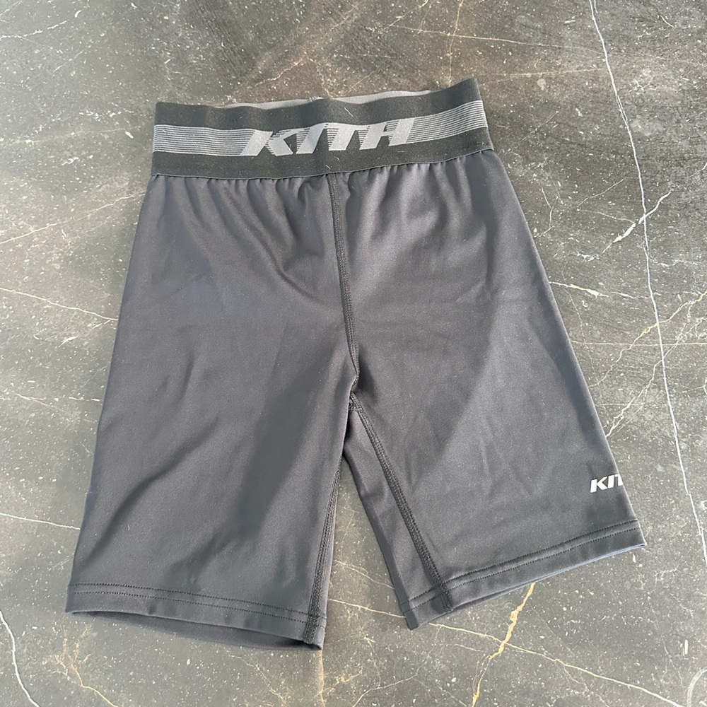 KITH WOMEN ACTIVE SHORTS